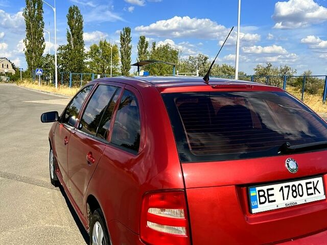 Коричневый Шкода Фабия, объемом двигателя 1.4 л и пробегом 184 тыс. км за 3000 $, фото 4 на Automoto.ua