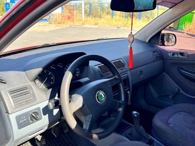 Коричневый Шкода Фабия, объемом двигателя 1.4 л и пробегом 184 тыс. км за 3000 $, фото 6 на Automoto.ua