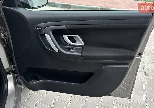 Коричневий Шкода Фабія, об'ємом двигуна 1.6 л та пробігом 218 тис. км за 6899 $, фото 26 на Automoto.ua