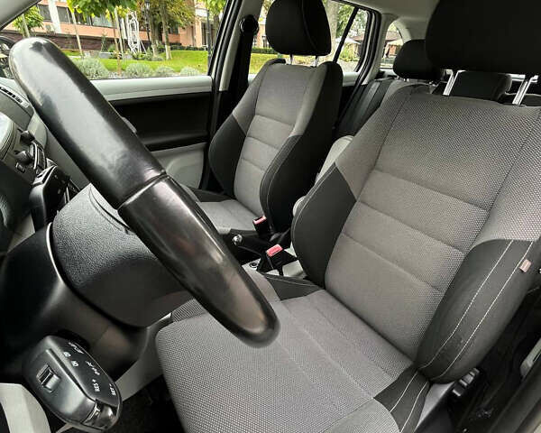 Коричневий Шкода Фабія, об'ємом двигуна 1.6 л та пробігом 218 тис. км за 5950 $, фото 30 на Automoto.ua