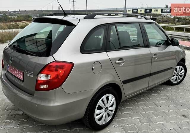 Коричневий Шкода Фабія, об'ємом двигуна 1.6 л та пробігом 218 тис. км за 6899 $, фото 6 на Automoto.ua