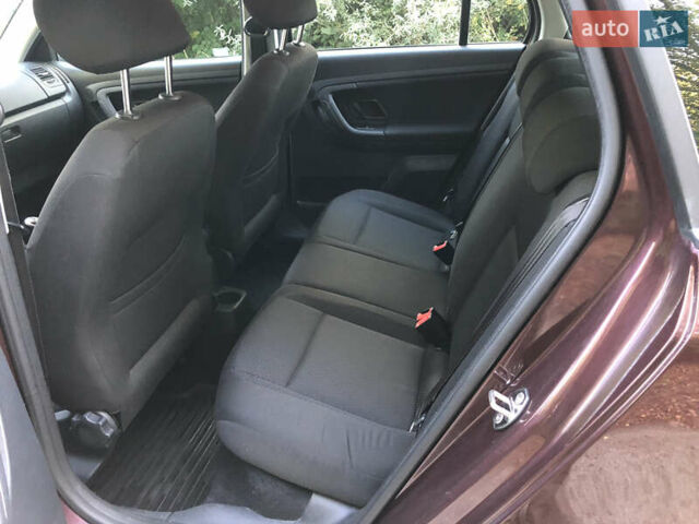 Коричневий Шкода Фабія, об'ємом двигуна 1.2 л та пробігом 240 тис. км за 5200 $, фото 12 на Automoto.ua
