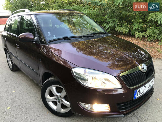 Коричневий Шкода Фабія, об'ємом двигуна 1.2 л та пробігом 240 тис. км за 5200 $, фото 1 на Automoto.ua