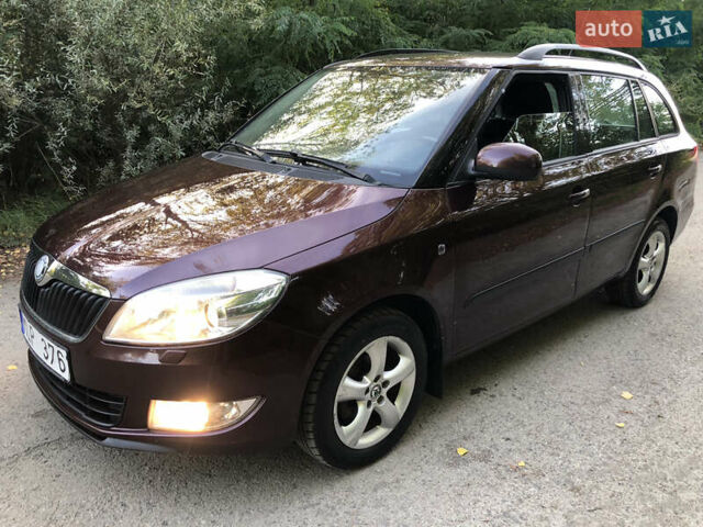 Коричневий Шкода Фабія, об'ємом двигуна 1.2 л та пробігом 240 тис. км за 5200 $, фото 8 на Automoto.ua