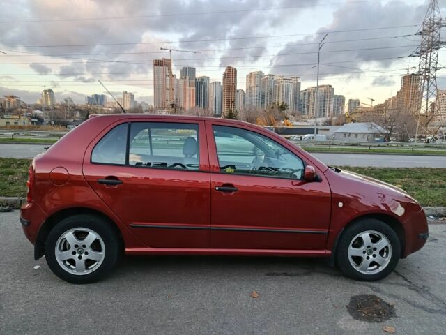 Червоний Шкода Фабія, об'ємом двигуна 0 л та пробігом 180 тис. км за 4750 $, фото 1 на Automoto.ua