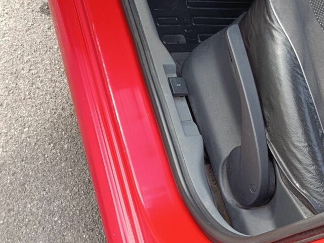 Червоний Шкода Фабія, об'ємом двигуна 1.4 л та пробігом 240 тис. км за 3300 $, фото 8 на Automoto.ua