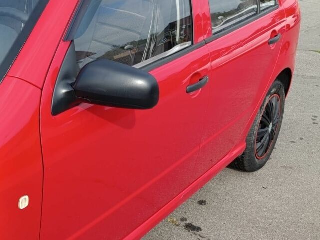 Червоний Шкода Фабія, об'ємом двигуна 1.4 л та пробігом 240 тис. км за 3300 $, фото 7 на Automoto.ua