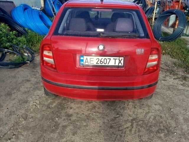 Червоний Шкода Фабія, об'ємом двигуна 1.2 л та пробігом 235 тис. км за 3200 $, фото 3 на Automoto.ua