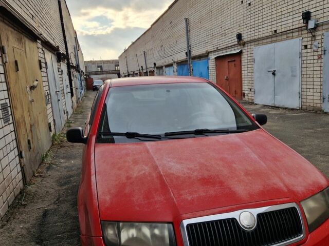 Червоний Шкода Фабія, об'ємом двигуна 1.2 л та пробігом 193 тис. км за 4000 $, фото 16 на Automoto.ua