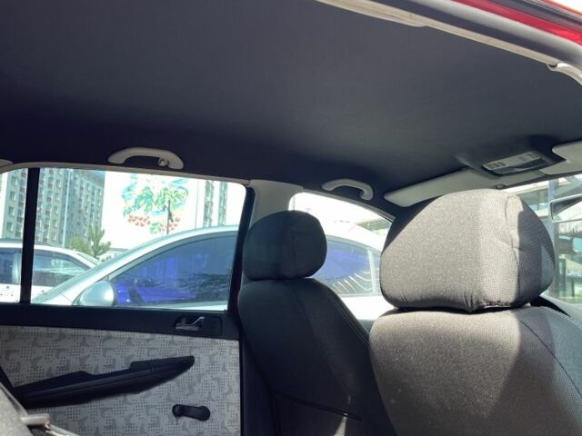 Червоний Шкода Фабія, об'ємом двигуна 1.4 л та пробігом 235 тис. км за 4288 $, фото 2 на Automoto.ua