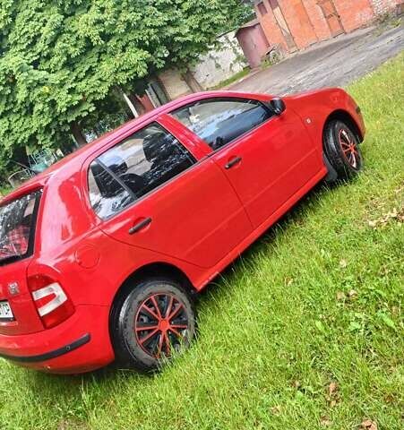 Красный Шкода Фабия, объемом двигателя 1.2 л и пробегом 184 тыс. км за 3000 $, фото 6 на Automoto.ua