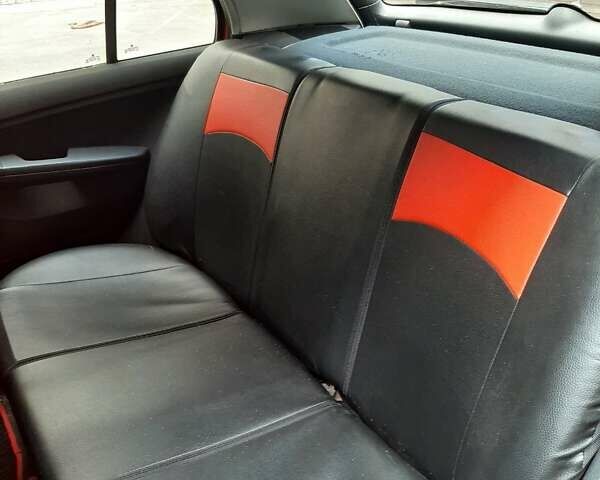 Червоний Шкода Фабія, об'ємом двигуна 1.2 л та пробігом 220 тис. км за 3800 $, фото 9 на Automoto.ua