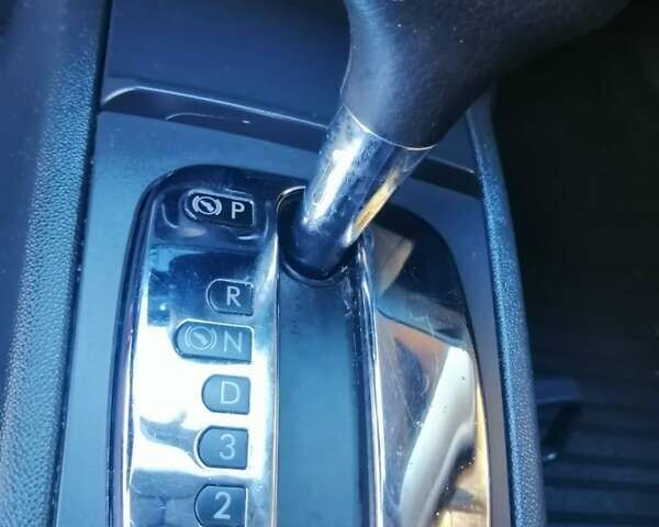 Шкода Фабия 2006 в Ивано-Франковске на Automoto.ua Красный Шкода Фабия, объемом двигателя 1.4 л и пробегом 190 тыс. км за 5500 $, фото 8 на Automoto.ua