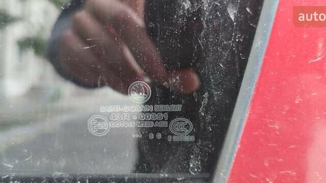 Шкода Фабия 2006 в Днепре (Днепропетровске) на Automoto.ua Красный Шкода Фабия, объемом двигателя 1.2 л и пробегом 255 тыс. км за 3500 $, фото 9 на Automoto.ua