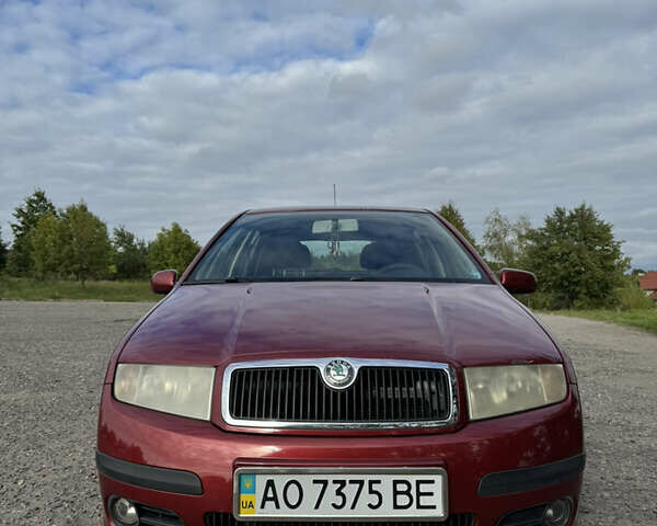 Червоний Шкода Фабія, об'ємом двигуна 1.2 л та пробігом 218 тис. км за 3900 $, фото 8 на Automoto.ua