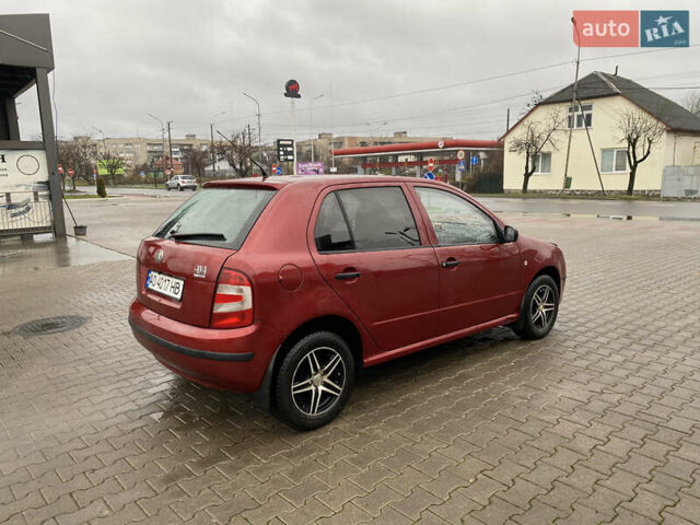 Красный Шкода Фабия, объемом двигателя 1.2 л и пробегом 189 тыс. км за 2999 $, фото 3 на Automoto.ua