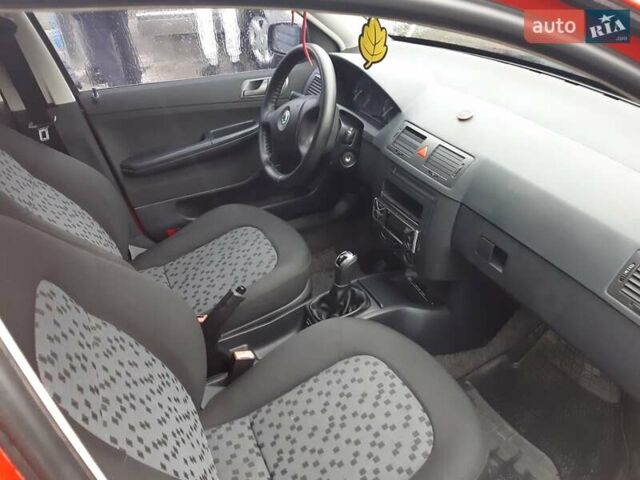 Шкода Фабия 2006 в Чернигове на Automoto.ua Красный Шкода Фабия, объемом двигателя 1.2 л и пробегом 177 тыс. км за 3300 $, фото 16 на Automoto.ua