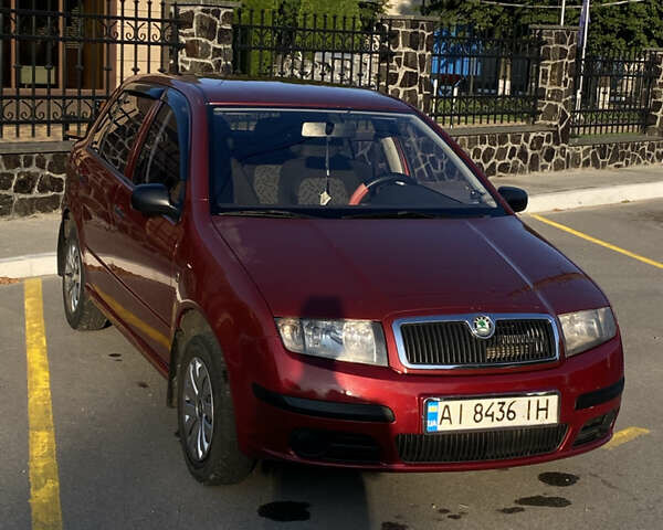 Червоний Шкода Фабія, об'ємом двигуна 1.2 л та пробігом 231 тис. км за 3800 $, фото 1 на Automoto.ua