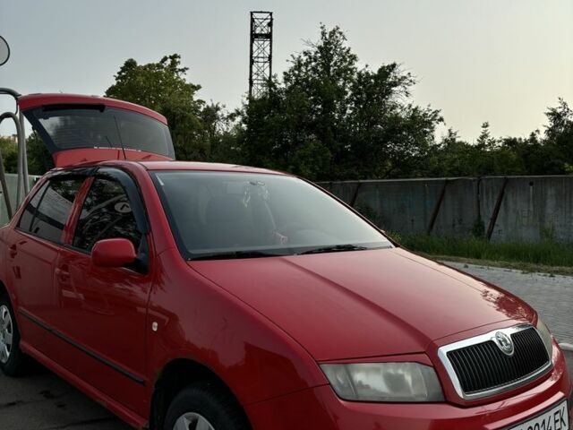Шкода Фабия 2006 в Харькове на Automoto.ua Красный Шкода Фабия, объемом двигателя 1.2 л и пробегом 190 тыс. км за 2780 $, фото 3 на Automoto.ua