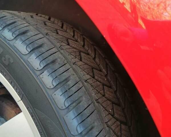 Шкода Фабия 2006 в Ивано-Франковске на Automoto.ua Красный Шкода Фабия, объемом двигателя 1.4 л и пробегом 190 тыс. км за 5500 $, фото 1 на Automoto.ua