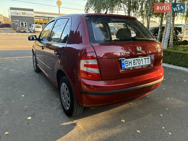 Червоний Шкода Фабія, об'ємом двигуна 1.2 л та пробігом 150 тис. км за 3950 $, фото 1 на Automoto.ua