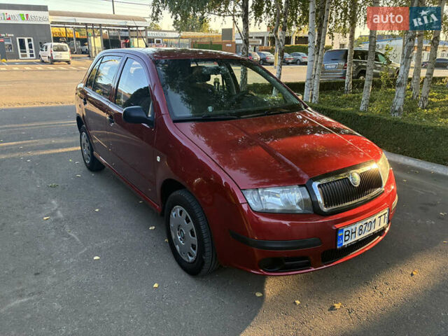 Червоний Шкода Фабія, об'ємом двигуна 1.2 л та пробігом 150 тис. км за 3950 $, фото 2 на Automoto.ua
