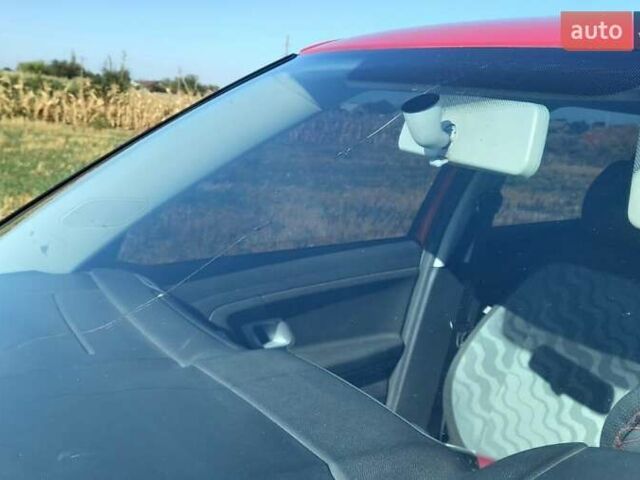 Червоний Шкода Фабія, об'ємом двигуна 1.2 л та пробігом 262 тис. км за 4000 $, фото 18 на Automoto.ua
