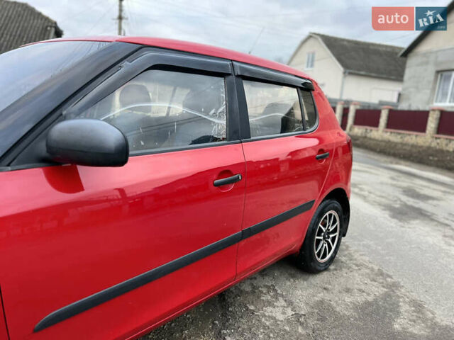 Червоний Шкода Фабія, об'ємом двигуна 1.2 л та пробігом 217 тис. км за 3999 $, фото 10 на Automoto.ua
