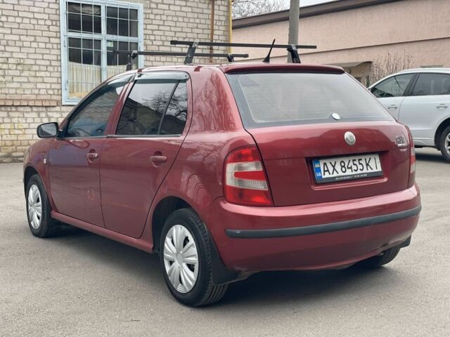 Красный Шкода Фабия, объемом двигателя 1.2 л и пробегом 250 тыс. км за 1650 $, фото 7 на Automoto.ua