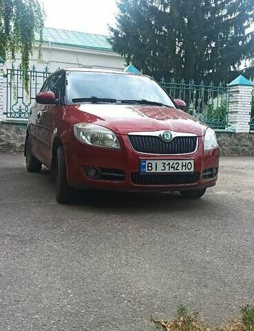 Червоний Шкода Фабія, об'ємом двигуна 1.39 л та пробігом 229 тис. км за 5000 $, фото 1 на Automoto.ua