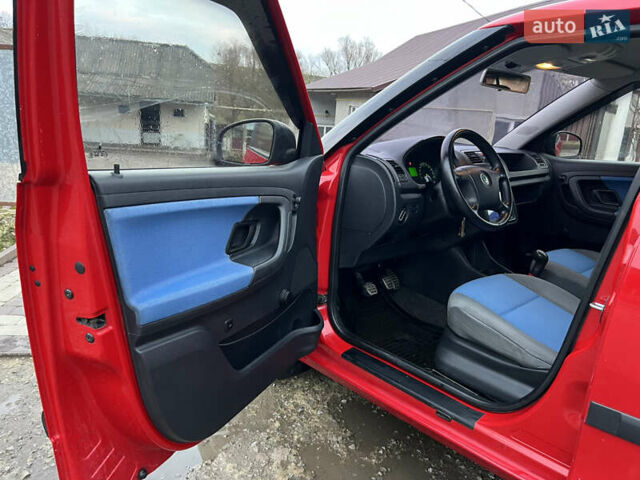 Червоний Шкода Фабія, об'ємом двигуна 1.2 л та пробігом 217 тис. км за 3999 $, фото 51 на Automoto.ua