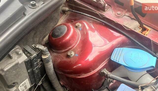 Червоний Шкода Фабія, об'ємом двигуна 1.39 л та пробігом 229 тис. км за 5000 $, фото 15 на Automoto.ua