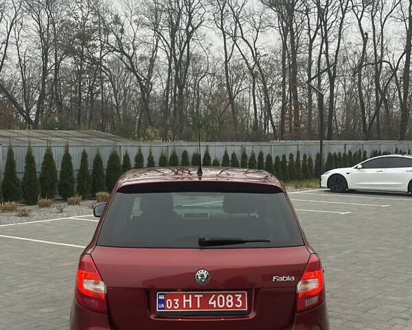 Червоний Шкода Фабія, об'ємом двигуна 1.39 л та пробігом 250 тис. км за 4850 $, фото 2 на Automoto.ua
