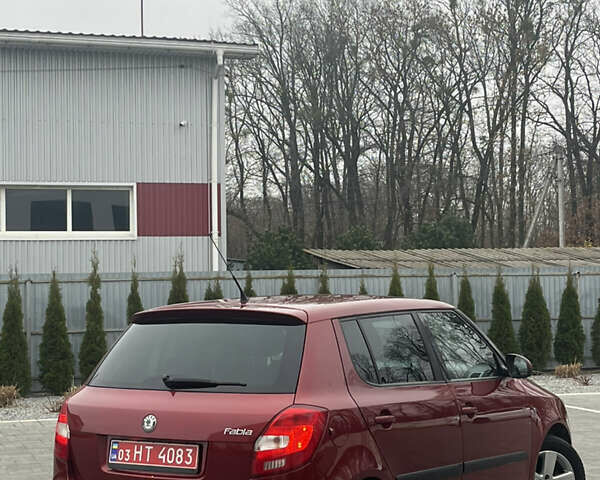Червоний Шкода Фабія, об'ємом двигуна 1.39 л та пробігом 250 тис. км за 4850 $, фото 7 на Automoto.ua