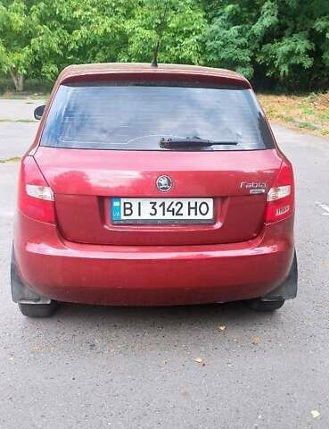 Червоний Шкода Фабія, об'ємом двигуна 1.39 л та пробігом 229 тис. км за 5000 $, фото 5 на Automoto.ua