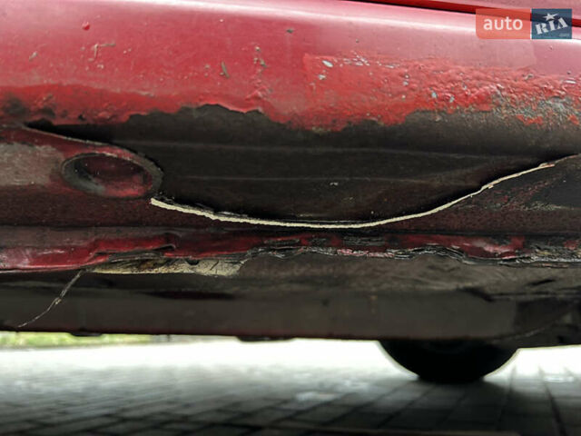 Красный Шкода Фабия, объемом двигателя 1.39 л и пробегом 260 тыс. км за 3700 $, фото 39 на Automoto.ua