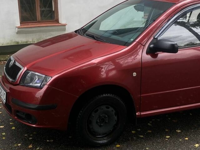 Червоний Шкода Фабія, об'ємом двигуна 1.2 л та пробігом 120 тис. км за 3300 $, фото 3 на Automoto.ua