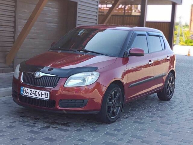 Червоний Шкода Фабія, об'ємом двигуна 1.4 л та пробігом 200 тис. км за 4750 $, фото 1 на Automoto.ua