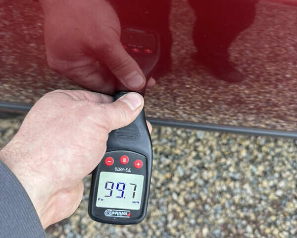 Красный Шкода Фабия, объемом двигателя 1.39 л и пробегом 232 тыс. км за 4500 $, фото 16 на Automoto.ua