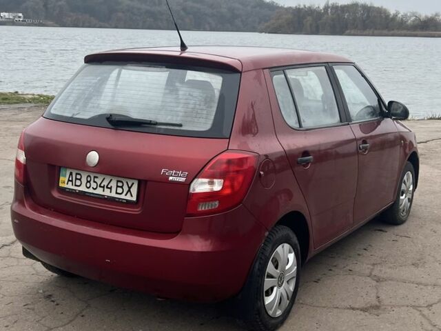 Червоний Шкода Фабія, об'ємом двигуна 1.2 л та пробігом 205 тис. км за 3000 $, фото 7 на Automoto.ua
