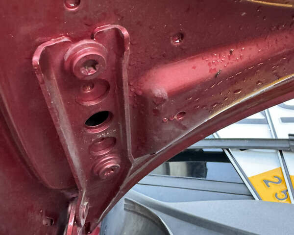 Красный Шкода Фабия, объемом двигателя 1.39 л и пробегом 232 тыс. км за 4500 $, фото 84 на Automoto.ua