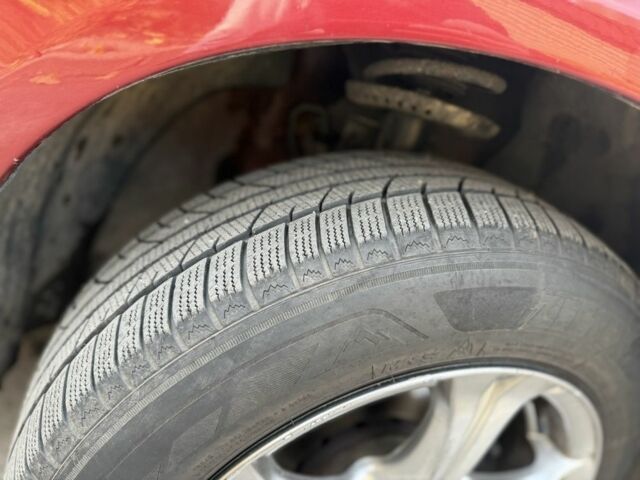 Червоний Шкода Фабія, об'ємом двигуна 1.4 л та пробігом 305 тис. км за 3000 $, фото 13 на Automoto.ua