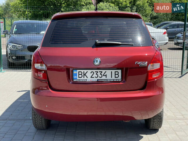 Красный Шкода Фабия, объемом двигателя 1.2 л и пробегом 203 тыс. км за 4755 $, фото 16 на Automoto.ua