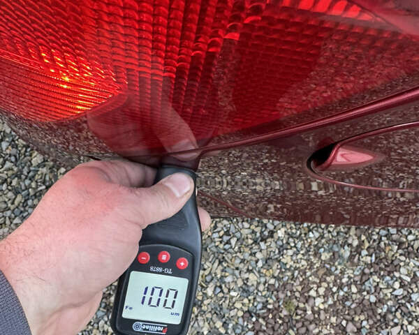 Красный Шкода Фабия, объемом двигателя 1.39 л и пробегом 232 тыс. км за 4500 $, фото 20 на Automoto.ua