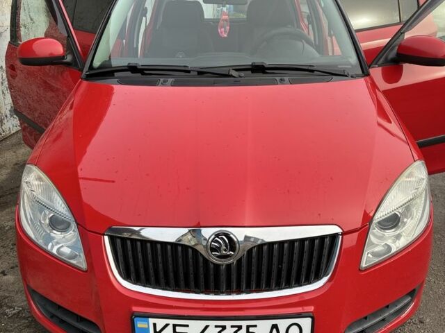 Красный Шкода Фабия, объемом двигателя 1.4 л и пробегом 256 тыс. км за 4500 $, фото 9 на Automoto.ua