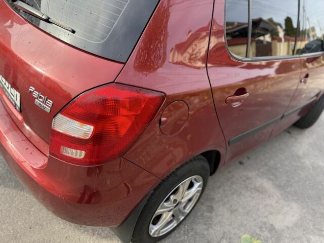 Червоний Шкода Фабія, об'ємом двигуна 1.4 л та пробігом 305 тис. км за 3000 $, фото 8 на Automoto.ua