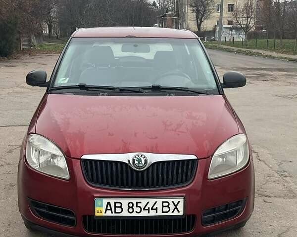 Красный Шкода Фабия, объемом двигателя 1.2 л и пробегом 205 тыс. км за 3000 $, фото 7 на Automoto.ua