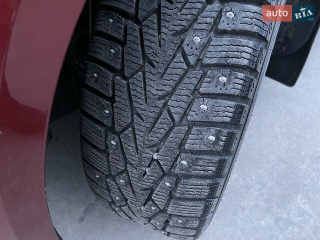 Красный Шкода Фабия, объемом двигателя 1.39 л и пробегом 181 тыс. км за 5200 $, фото 41 на Automoto.ua