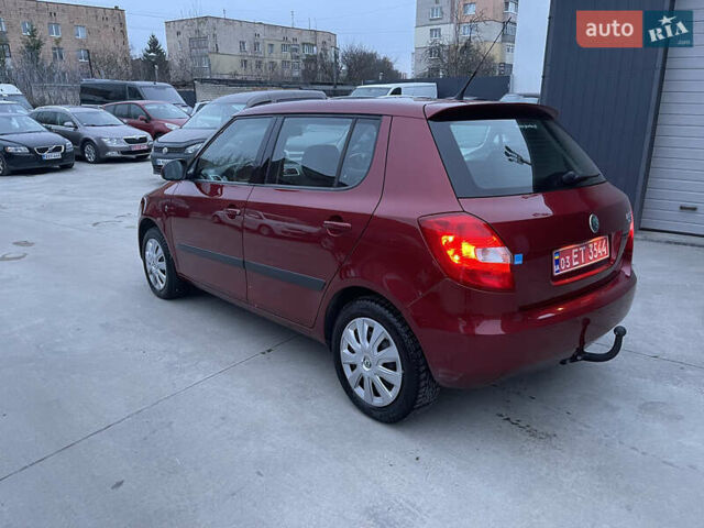 Красный Шкода Фабия, объемом двигателя 1.39 л и пробегом 181 тыс. км за 5200 $, фото 7 на Automoto.ua