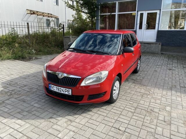 Червоний Шкода Фабія, об'ємом двигуна 1.2 л та пробігом 220 тис. км за 3999 $, фото 6 на Automoto.ua